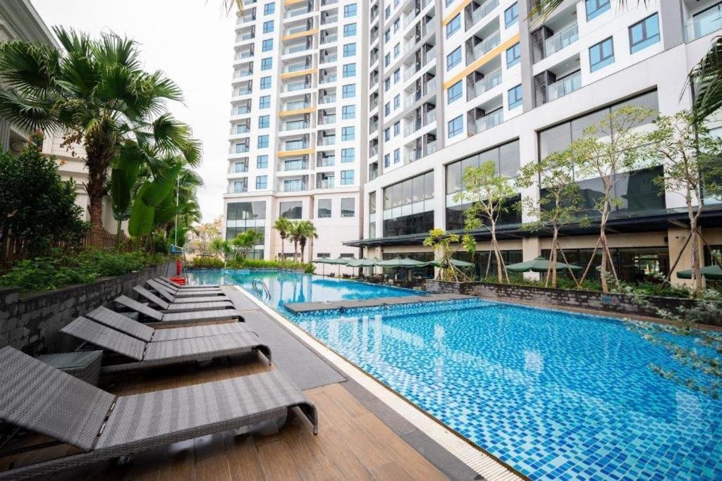 Bẻ bơi Homestay Sapphire Hạ Long