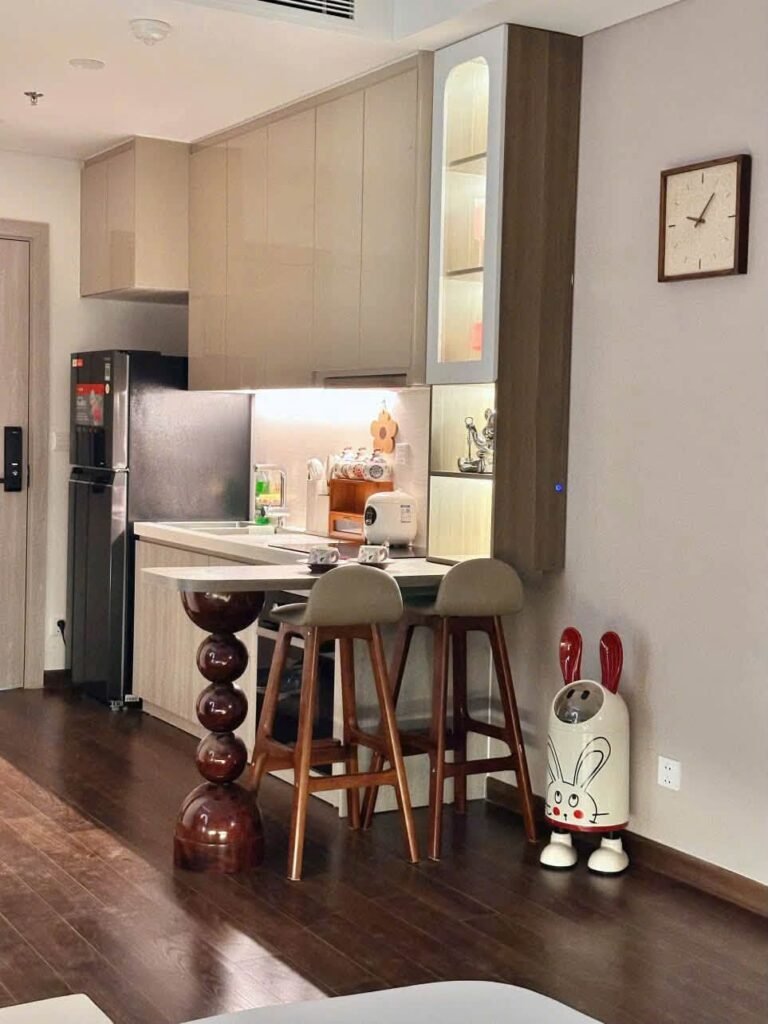 Homestay Masteri West Heights Studio | Thuê Studio Đẹp, Giá Tốt
