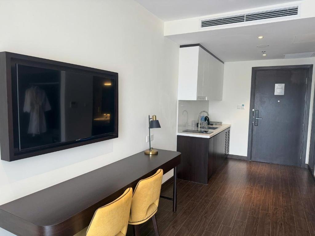 Homestay Sapphire Hạ Long Có Hồ Bơi | Căn Đẹp, Tiện Ích Đầy Đủ 2026