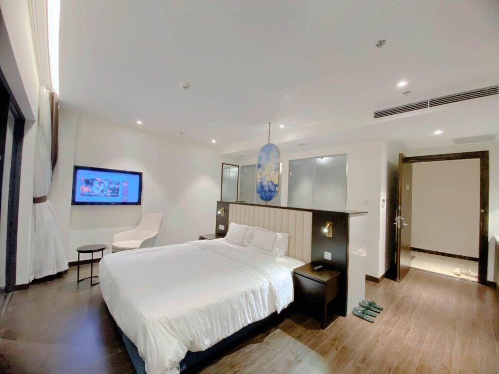 Homestay Sapphire Hạ Long View Biển | Căn Đẹp Ban Công, Giá Tốt 2026
