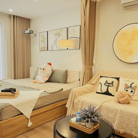 Homestay Studio tòa I2 tầng 21 tại Vinhomes Smart City với máy chiếu, Netflix